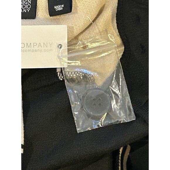 NWT 7th Avenue New York & Company Women's size M Striped Black/Beige Dress - Picture 6 of 6